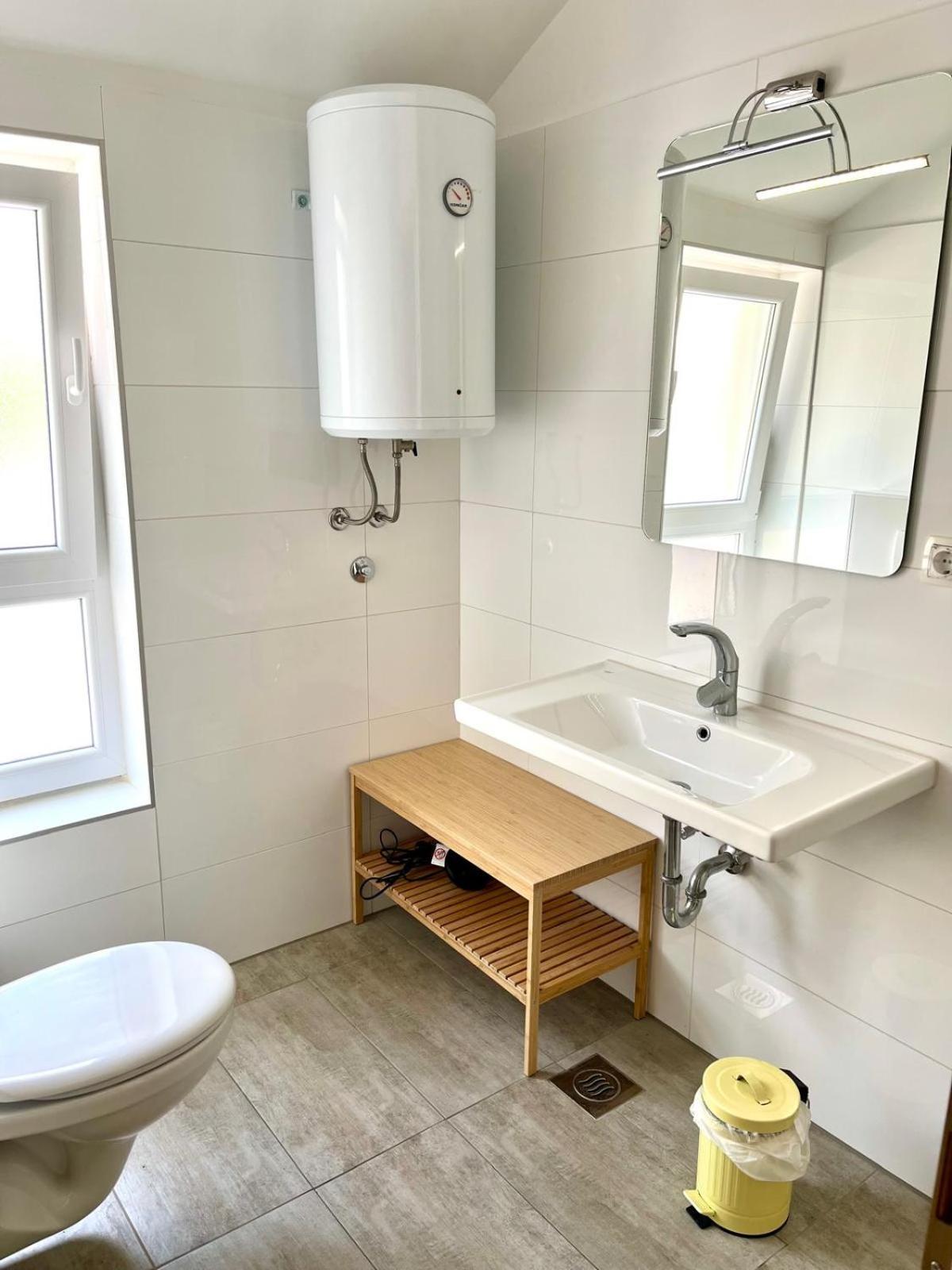 Apartments Zina ล็อควา โรโกซนิตซา ภายนอก รูปภาพ